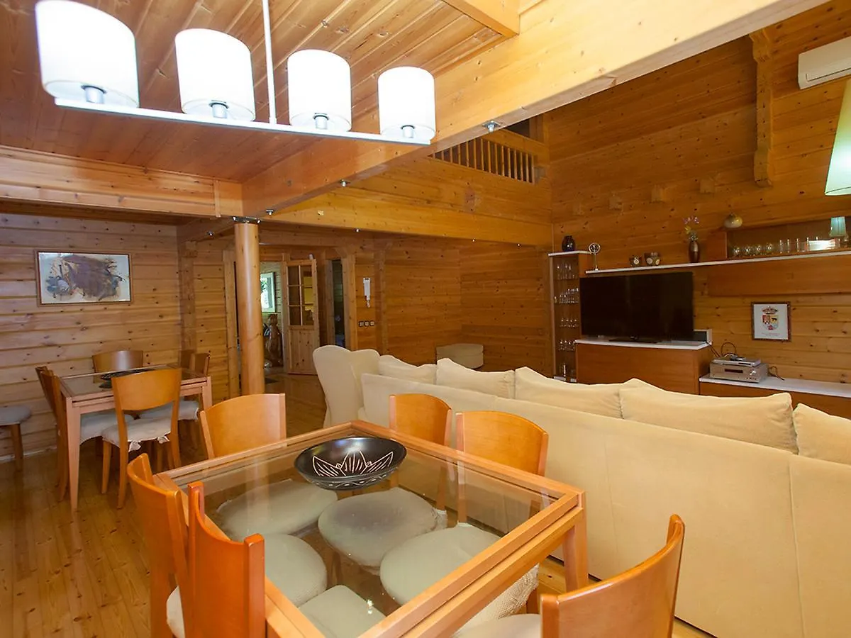 Holiday Home Finlandia Nordica 12 + 4 Pax Mataró